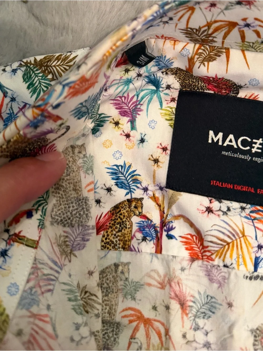 MAC Cosmetics casual men